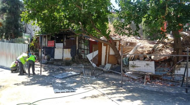 METRO İNŞAATINDA HASAR GÖREN İŞ YERİ YIKILDI