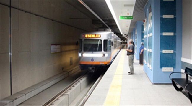 Metro istasyonunda ilginç yankesicilik