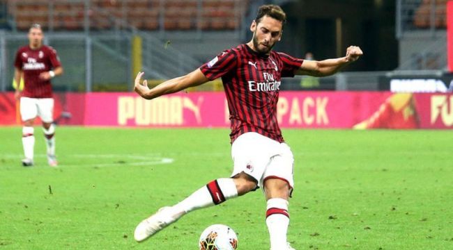 Milan'ı galibiyete Hakan Çalhanoğlu taşıdı