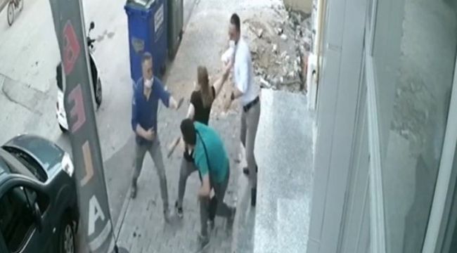 “Namusuma yan baktın” dedikleri kişiyi tekme tokat dövdüler