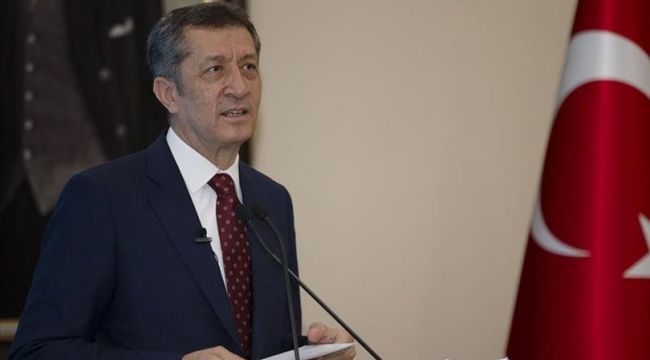 ''Okulların açılması ülkenin gündemi olmak zorunda''
