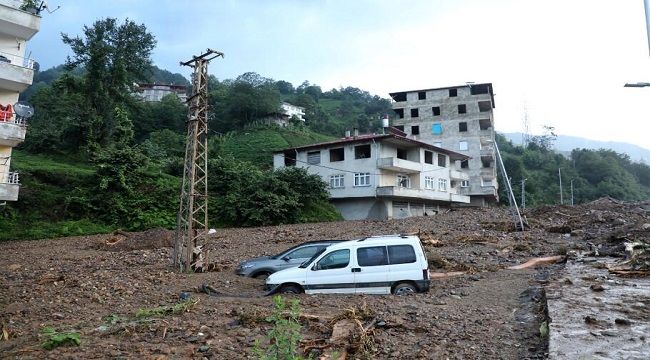 Rize'deki sel faciasında ölenlerin sayısı ikiye yükseldi