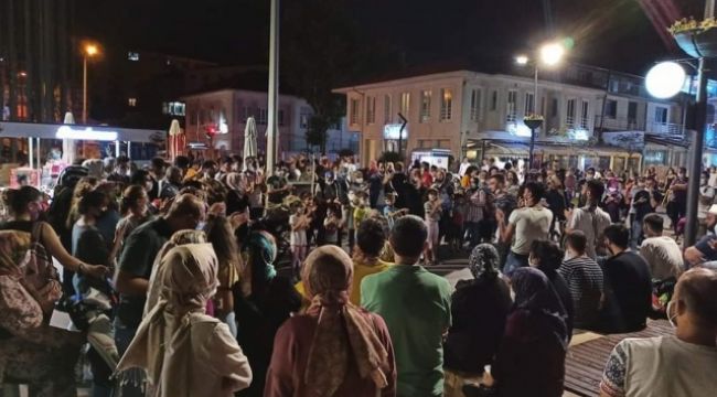 Sahillerde mesafeye ve maskeye dikkat edilmiyor !