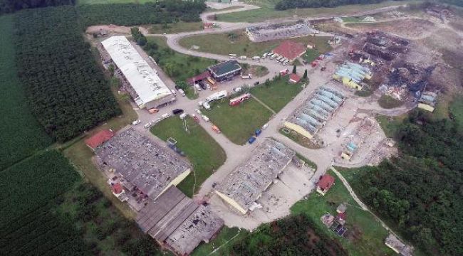 Sakarya'da 4 kişinin öldüğü fabrikadaki kayıplar aranıyor
