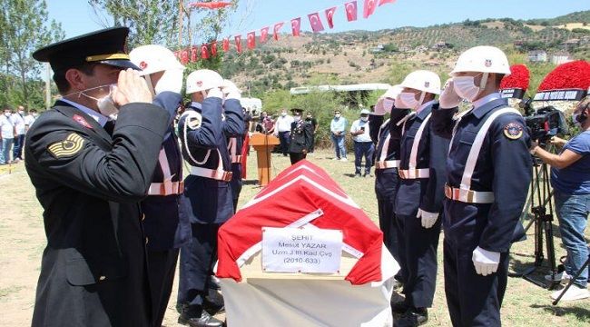 Sakarya şehitleri son yolculuklarına uğurlandı