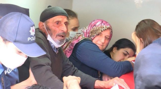 Silahlı saldırıda şehit olan polis için son görev