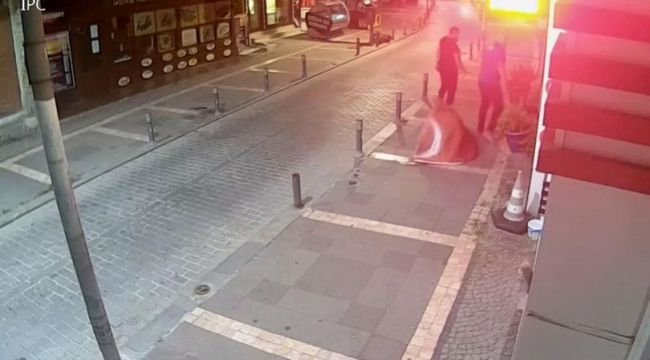 Şile'de Türk bayrağına çirkin saldırı!