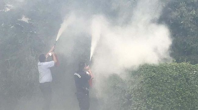 Silivri'de hastanenin yanında çıkan yangın paniğe neden oldu