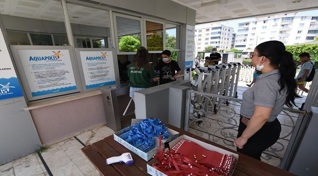 TORBALI'DA YÜZME HAVUZU VE AQUAPARK TESİSİ AÇILDI