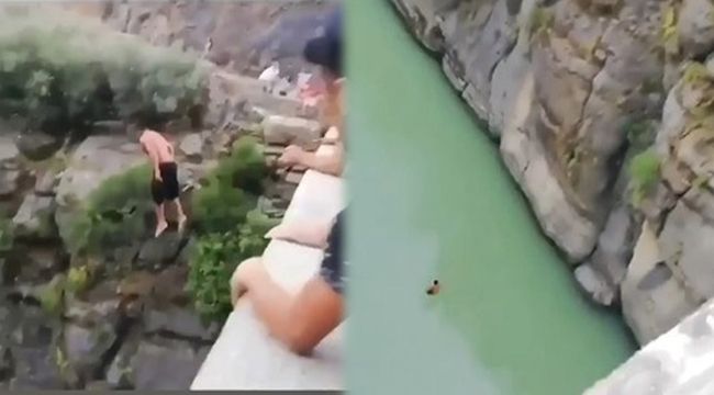24 metre yükseklikten atladı yürekleri ağza getirdi