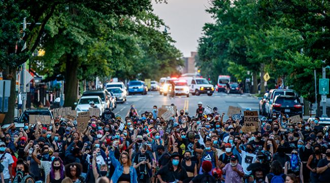 ABD'de şiddetli Blake protestoları devam ediyor