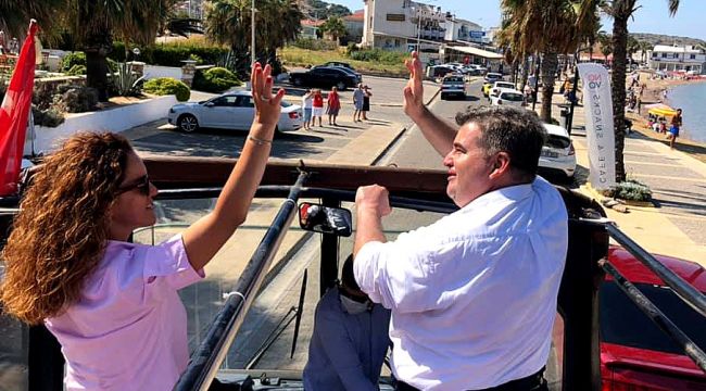 ÇEŞME'DE ZAFER BAYRAMI COŞKUSU