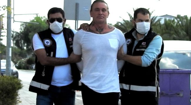 ÇEŞME'DE ÇETE LİDERİNE OPERASYON
