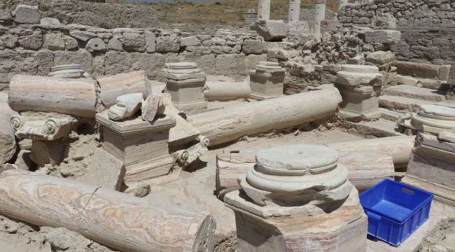 Denizli'de 2 bin yıllık umumi tuvalet, turizme kazandırılacak