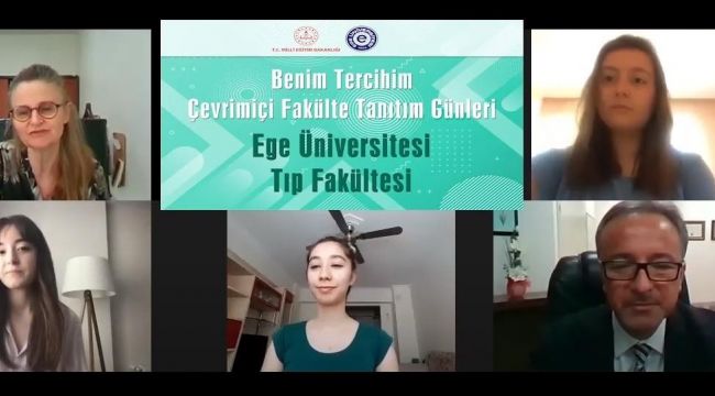 Ege Üniversitesi, aday öğrencilerin yanında