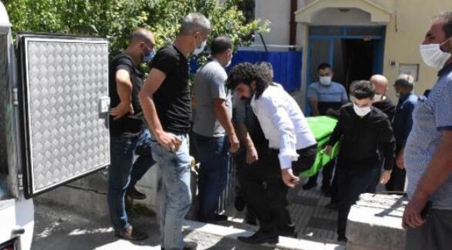 Epilepsi hastası evinde ölü bulundu