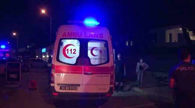 Gaziosmanpaşa'da bir otomobil kundaklandı