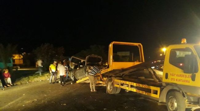 Hatay'da kırmızı ışık ihlali kazaya neden oldu