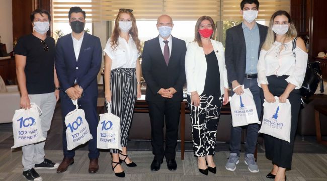 İZİKAD PROJELERİNE SOYER'DEN ŞARTLI DESTEK