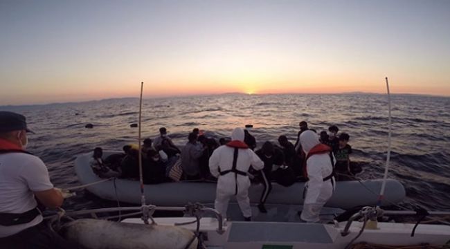 İZMİR'DE 41 SIĞINMACI KURTARILDI