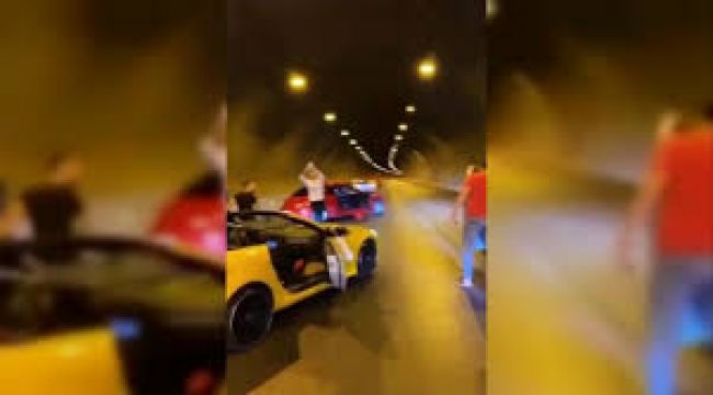 İZMİR'DE DÜĞÜN KONVOYU TÜNELİ KAPATTI
