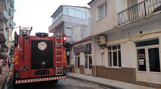 İZMİR'DE İŞ YERİNDE KORKUTAN PATLAMA
