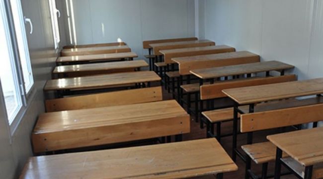 İZMİR'DE KONTEYNERDE DERS DÖNEMİ