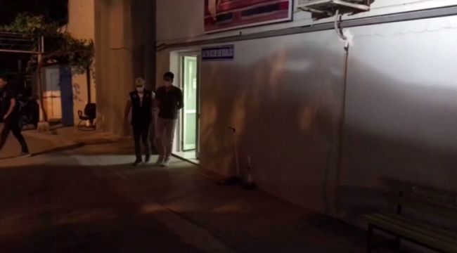 İZMİR MERKEZLİ 40 İLE FETÖ OPERASYONU
