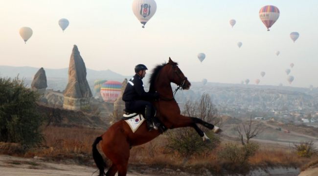 Kapadokya'da renkli günler dönüyor