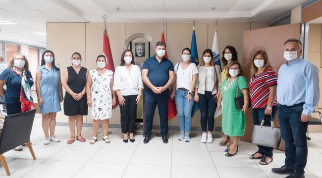KARŞIYAKA'DA CİNSİYET EŞİTLİĞİ KOMİSYONU