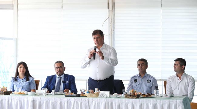 KARŞIYAKA ZABITASI'NDAN 64'ÜNCÜ YIL KUTLAMASI  