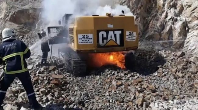 Kırıkkale'de 1,5 milyonluk iş makinesi yandı