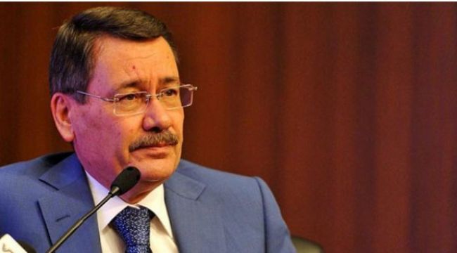 Melih Gökçek "Hele o bir kel kafa var çıldıracak"