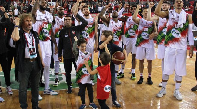 PINAR KARŞIYAKA BÜYÜK YÜKTEN KURTULDU