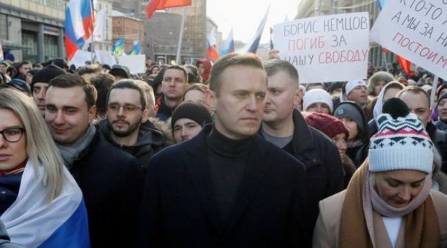Putin'e muhalif liderin çayına zehir kattılar iddiası