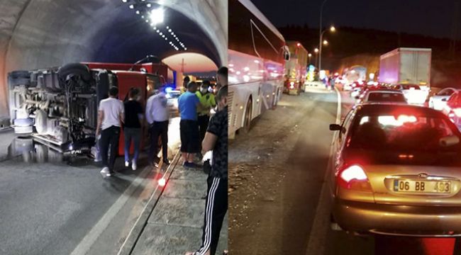 Tünelde kamyon devrildi, metrelerce araç kuyruğu oluştu