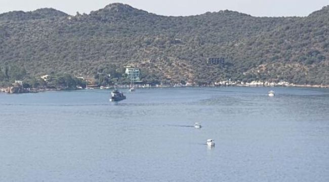 Türk fırkateyni yeniden Kaş'ta