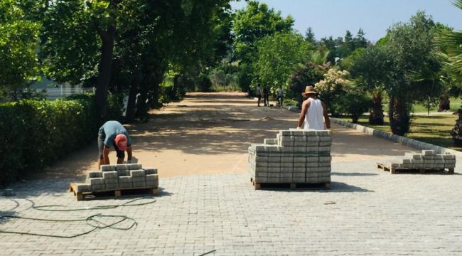 URLA'DA ÇALIŞMALAR HIZ KESMEDEN DEVAM EDİYOR