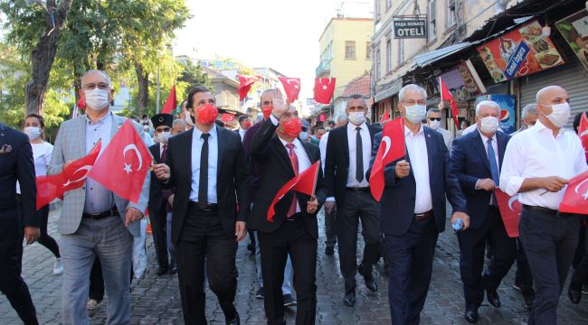 9 EYLÜL COŞKUSU “ZAFER YÜRÜYÜŞÜ” İLE BAŞLADI