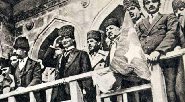 9 EYLÜL İZMİR'İN KURTULUŞU KUTLU OLSUN !