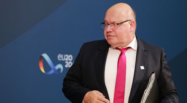 Almanya'da bakanlar karantinada