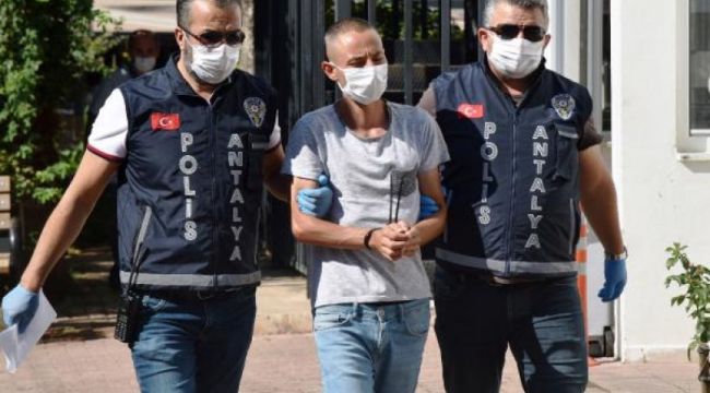 Antalya'da kadın cinayeti