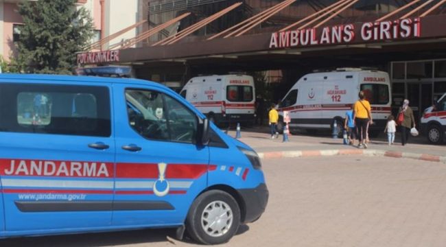 Askeri araç devrildi: 16 yaralI