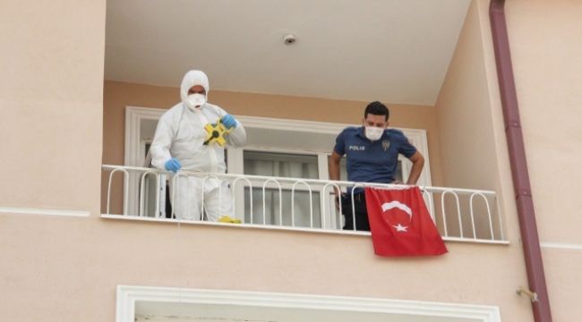 Balkondan düşen çocuk hayatını kaybetti