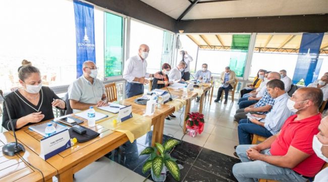 BAŞKAN SOYER KİRAZ'DA MUHTARLARI DİNLEDİ