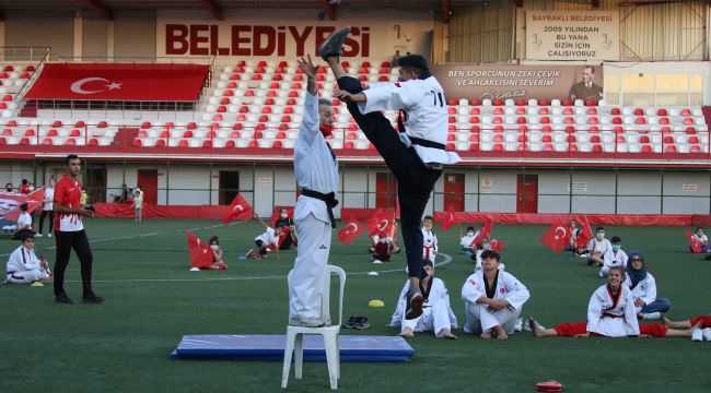BAYRAKLI’DA ÇOCUKLAR SPOR SERTİKALARINI ALDI   