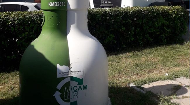 BERGAMA’DA BİR AYDA 13 TON CAM ATIK TOPLANDI