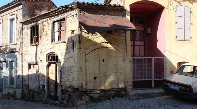BERGAMA’DAN “MAHALLE EVİ” PROJESİ