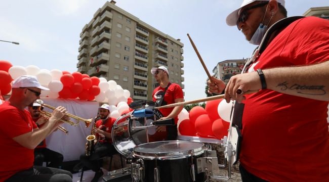 BUCA’DAN 9 EYLÜL’E MUHTEŞEM KARŞILAMA   