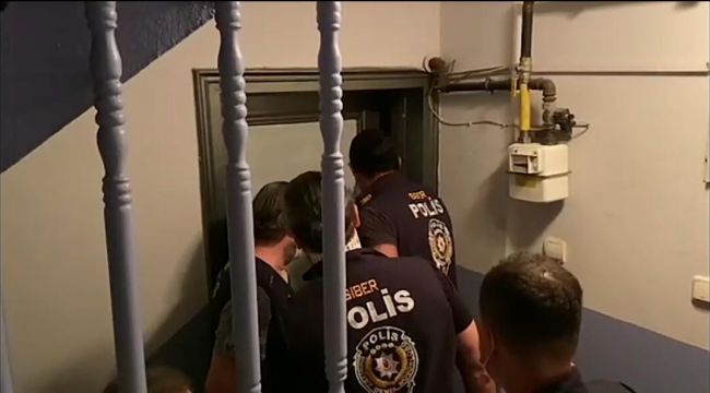 ÇEŞME'DE OTEL DOLANDIRICILARINA OPERASYON